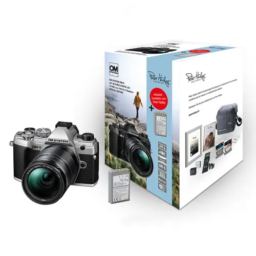 OM SYSTEM OM-5 + ED 14-150 mm II Special Edition, Kamerakit silber inkl. PH Akku