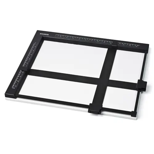 Kaiser Vergrößerungskasette 24x30 mm, mit Metallrahmen