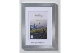 Peter Hadley Andria 30x40 cm silber, mit 20x28 cm Ppt. (kalt-weiß), MDF-Rahmen