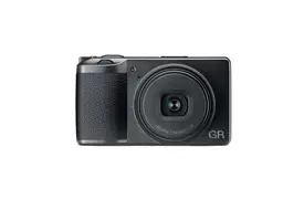 Ricoh GR III HDF schwarz Kompaktkamera