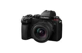 Panasonic Lumix DC-S5D+18-40mm schwarz Kamerakit